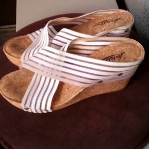 LUCKY BRAND CORK WEDGE SANDALS